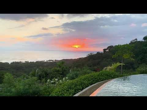 Kastaneda -Turim Nuotaika Gera