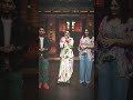 Ginti Nahi Aati Meri Maa Ko Yaaro Mai Ek Roti Mangu To Wo 2 Roti Lati Hai