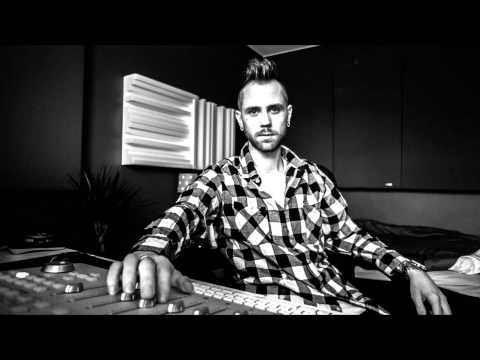 Rusty Notes - Two Brothers (VIDEO GAME/MOVIE SCORE)