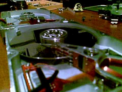 Nirvana  - Where Did You Sleep Last Night musica riprodotta con hard drive (con hard disk)