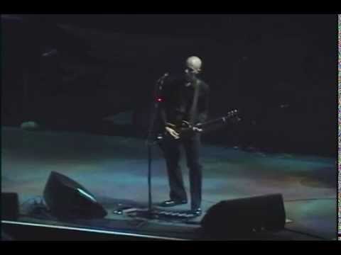 A Perfect Circle - The Nurse Who Loved Me - Live 2003