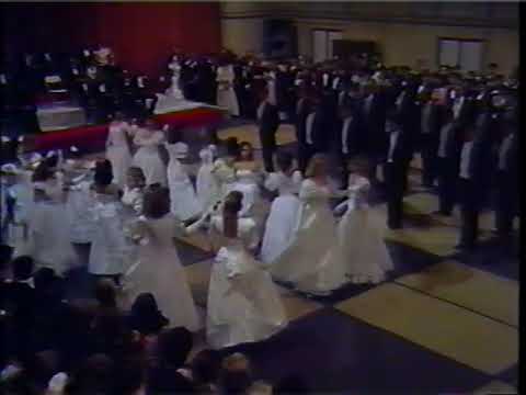 Stanford Viennese Ball 1990 - Opening Quadrille (Mozart - March in D major, K. 189/167b)