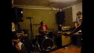 Alludere - Everyday Balloons (None More Black cover) 05/29/10