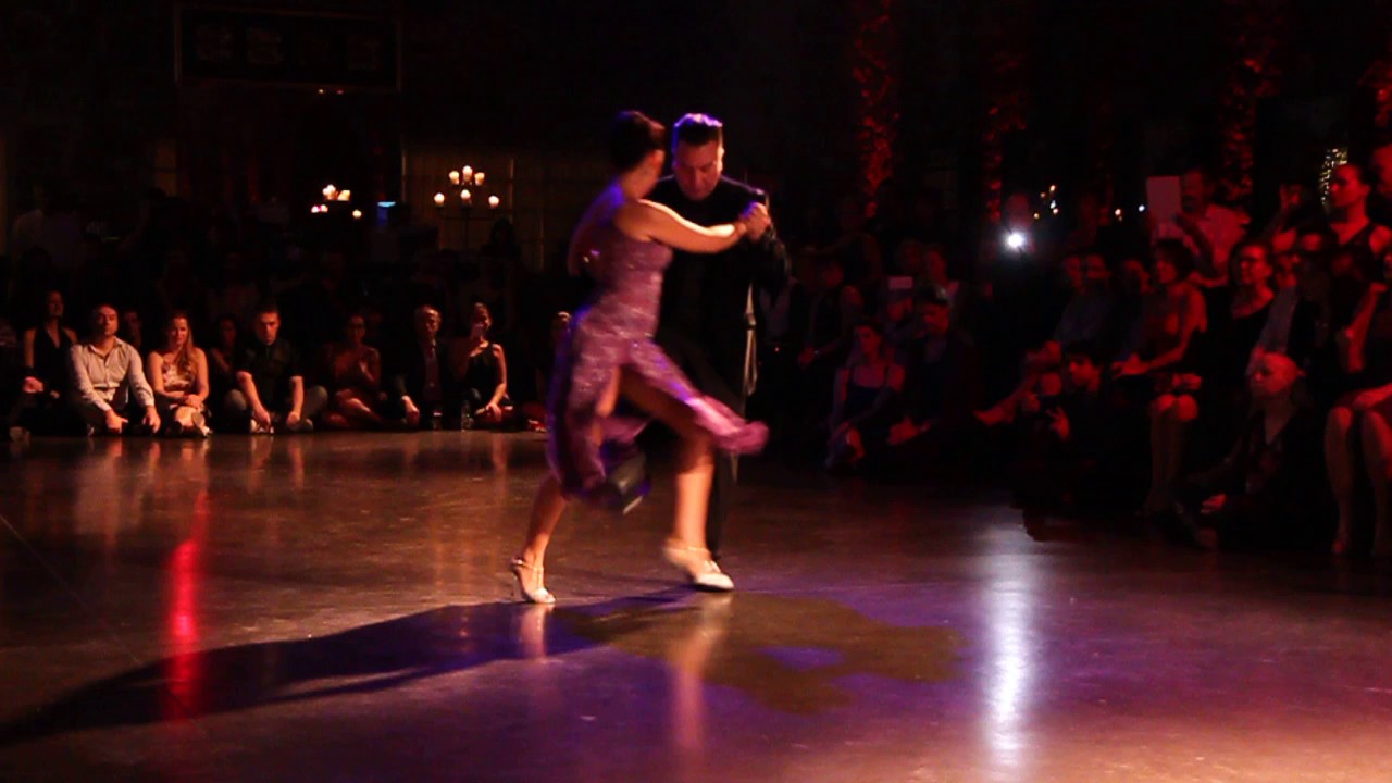 CHICHO FRUMBOLI E JOANA SEPULVEDA - MILONGUEROS ALL ABOARD - 1/6