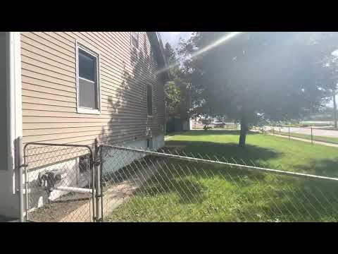 Great 2 Bedroom, 1 Bathroom Bungalow in Center line! property video