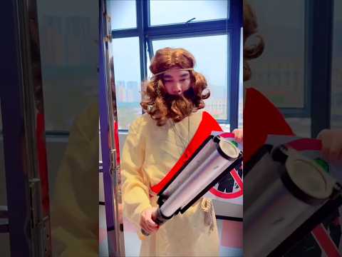 🔥🧟 ¡JESÚS ESCANEÓ A TODOS... Y DESCUBRIÓ A UN INFECTADO CON EL VIRUS ZOMBI! 😱 #shorts