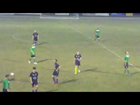 AUBUSSON E F ( 4 )  3  -  0  AUZANCES U S ( 3 )