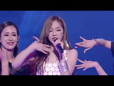 TAEYEON - All Night Long + Baram x3 + Stay (s'... TAEYEON Concert in Seoul)