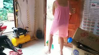 Download lagu BTN - Mama nyapu pagi hari mp3