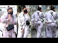 Huma Qureshi Flaunts Her Hot Figure In Uncomfortable Outfit Snapped Kromakay Salon Outside At Juhu