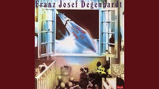 Kadr z teledysku Tango du Midi tekst piosenki Franz Josef Degenhardt