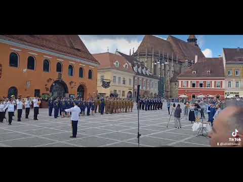 Ceremonie de absolvire absolvenţilor Academiei Forţelor Aeriene „Henri Coandă”