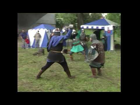 Kralupy TV: DNY KRALUP 2005 - skupina historického šermu Fortuna při Dnech Kralup (14. 6. 2005)