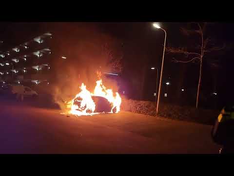 22-03-19 Voertuigbrand - Olympiadeplein (Gouda)