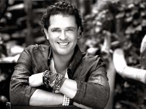 19 De Noviembre Carlos Vives