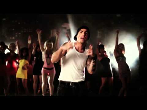 TUS feat  Remis Xantos   ΜΗ ΡΩΤΑΣ ΠΩΣ ΠΕΡΝΑΩ SCHAU HIN)   Official Video Clip (HQ)