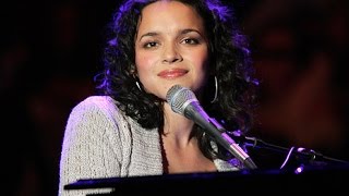 Norah Jones . Sleeping Wild . Day Breaks . Lyrics