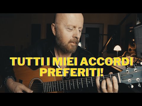 35 (!) accordi APERTI, già ordinati in progressioni armoniche per scrivere le vostre canzoni.