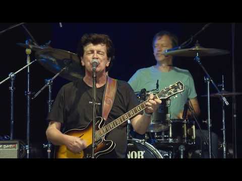 Bajaga & Instruktori - U sali lom (U Puli lom - Live at Arena)