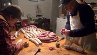 preview picture of video 'Bellforte di Borgo Val di Taro PR Salami Giliotti seconda parte 03 01 2014'