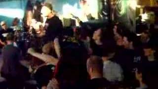 Johnny Unstoppable live @ Crowdwarfest oktober 2007 (Intro)