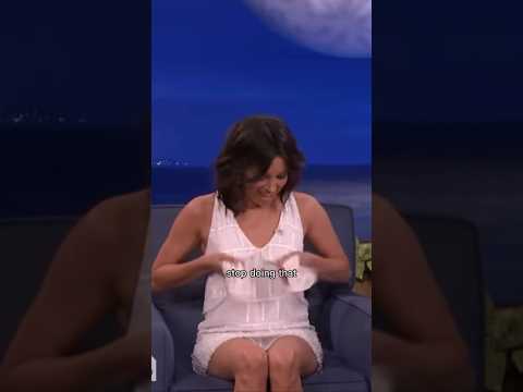 Aubrey Plaza being as awkward as ever 😭😂 #shorts #aubreyplaza #funny