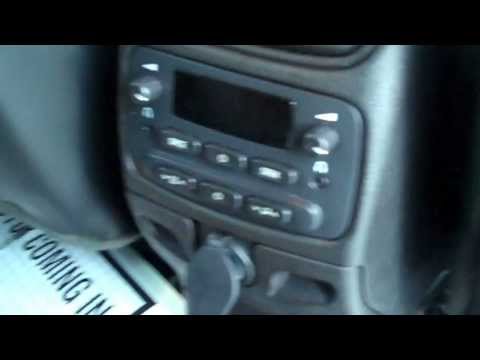 2007 GMC Envoy SLT 4x4 with Heated Leather and Sunroof!