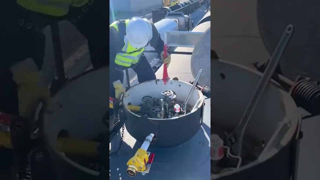 Ever wonder what hooking up to a railcar for transloading looks like?