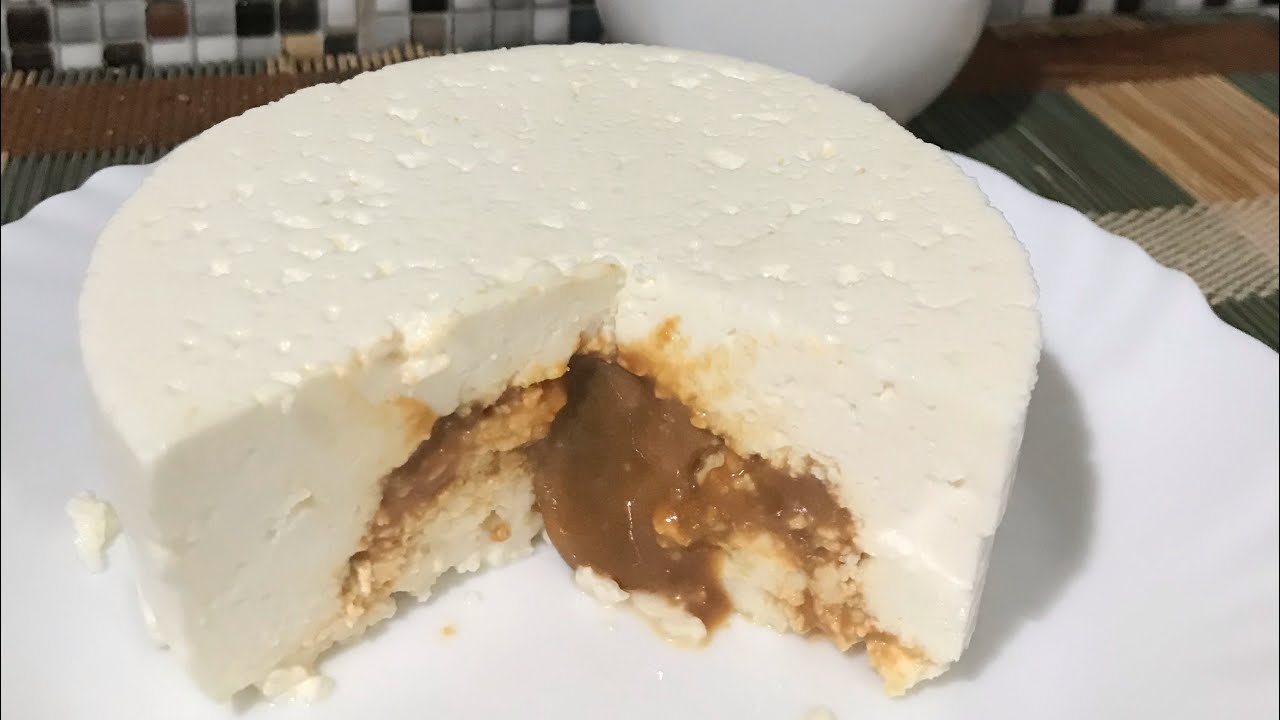 QUEIJO CASEIRO RECHEADO COM DOCE DE LEITE