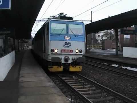 Odjezd vlaku Sp 1694 (ČD 363.083) - Chomutov město, 20. 12. 2012