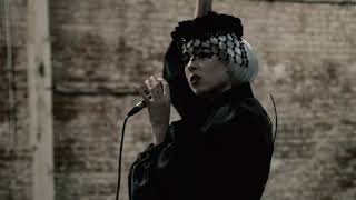 Allie X - Girl of the Year