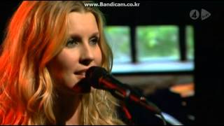 Pernilla Andersson - Judy (Live @ Nyhetsmorgon)