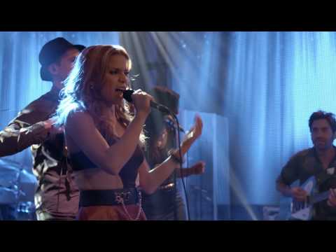 Enamórate Como Yo video
