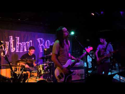 Watch House Broken Download Full