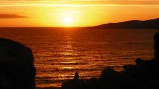 Music video thumbnail preview for The Sawdoctors - Winter's Just a Dream by The Saw Doctors