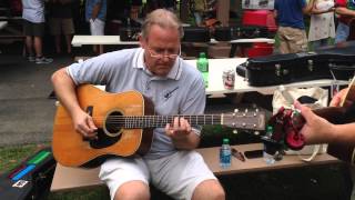 Matt Carroll plays Stephen Stills &quot;Bluebird&quot; on 1944 Martin D-28 S/N  87602
