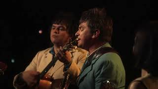 Music video thumbnail preview for Los Bunkers - Canción Para Mañana / Al Final De Este Viaje (MTV Unplugged) by Los Bunkers