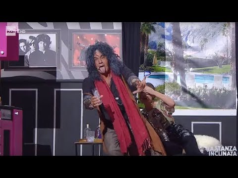 La stanza inclinata "Tradimenti Rock" - Stasera tutto è possibile 11/11/2019