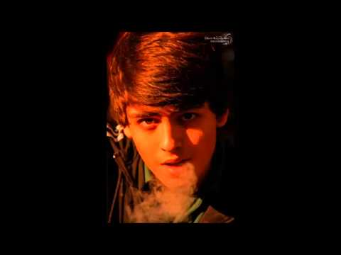 Konfezar - Tebessümler Azaldı