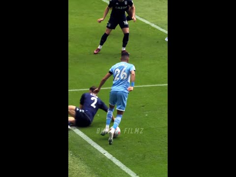 Riyad Mahrez 😱 😱