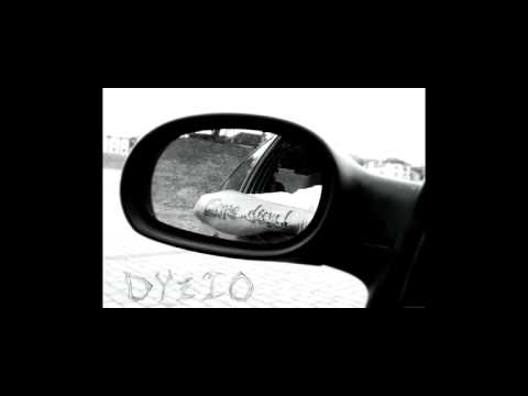 01.Dyzio - Carpe Diem_Intro (Feat.CzarNa)