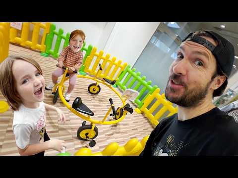 First Day in JAPAN 🇯🇵 Adley and Niko visit Crazy Shops, Feed Animals, Play Games & Ride the Train