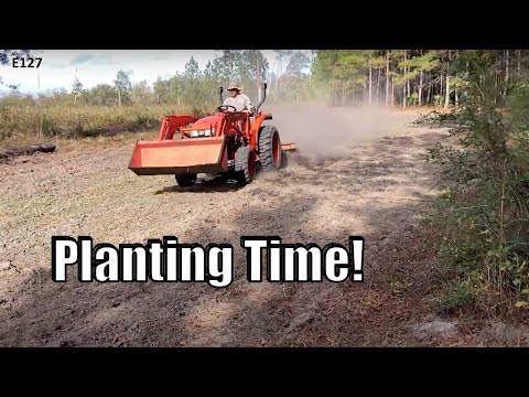 Food Plotting with a Disc Harrow and Deer Blind Ladder Repair | E127