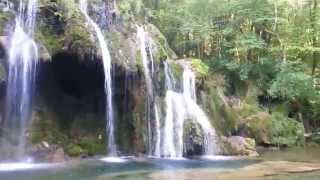 preview picture of video 'La cascade des tufs aux Planches près d'Arbois'