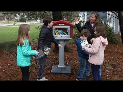 Take a Book, Leave a Book | Indoor/Outdoor Little Sharing Library | American Home by Simplay3