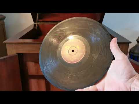 Wet Play 78rpm Shellac Record ~ What A Wonderful Wedding That Will Be ~ Hal Swain's Café Royal Band