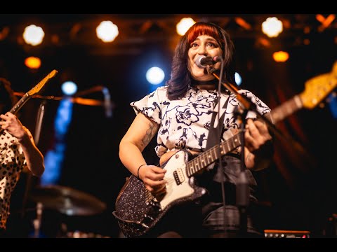 Emi Pop - Quiero Bailar Rock N Roll - Live on Band in Seattle