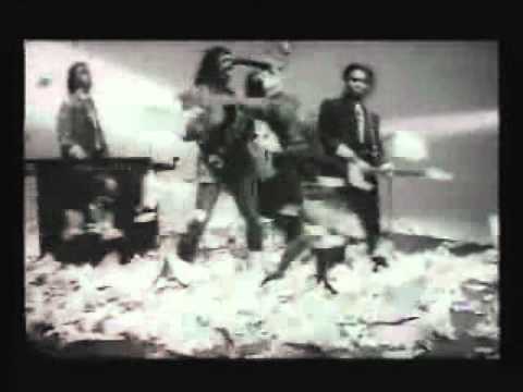 Guesch Patti "L'Homme Au Tablier Vert" (Fleurs Carnivores) - Nomades (1990)