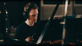 Alexandre Tharaud records Barbara with Vanessa Paradis, Jane Birkin, Juliette Binoche...