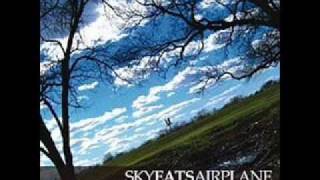 Sky Eats Airplane - Giants In The Ocean